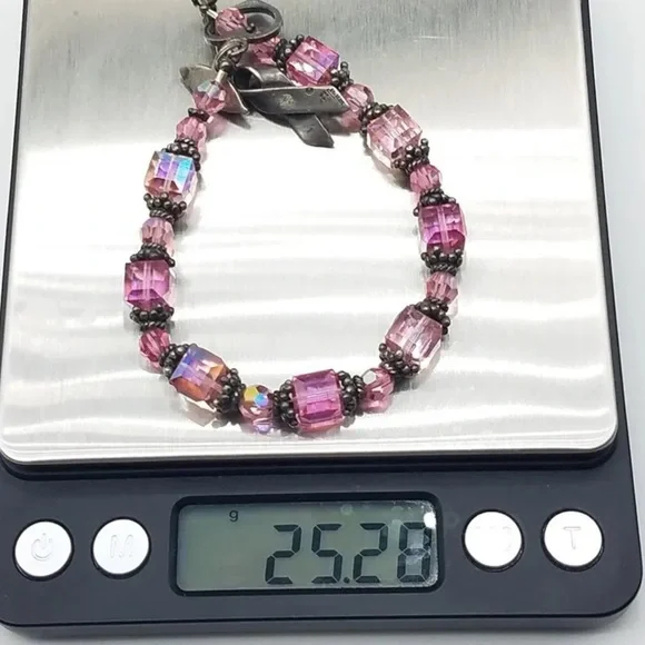 925 Breast Cancer 25 grams Awareness Pink Glass Beads Toggle Bracelet Vintage - Picture 6 of 6